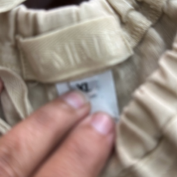 CP Shades Jenn Linen Pants - Picture 7 of 7